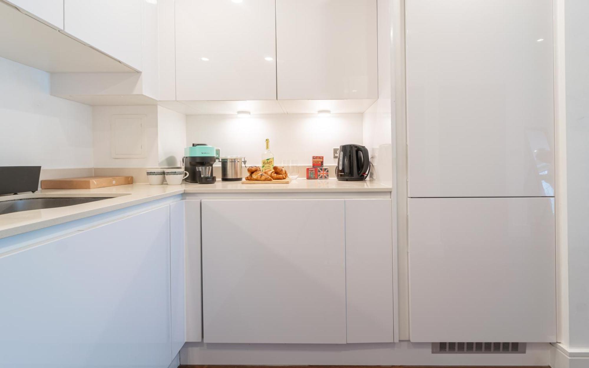 Stylish And Comfortable Canary Wharf Apartment Perfect For Long Stays لندن المظهر الخارجي الصورة